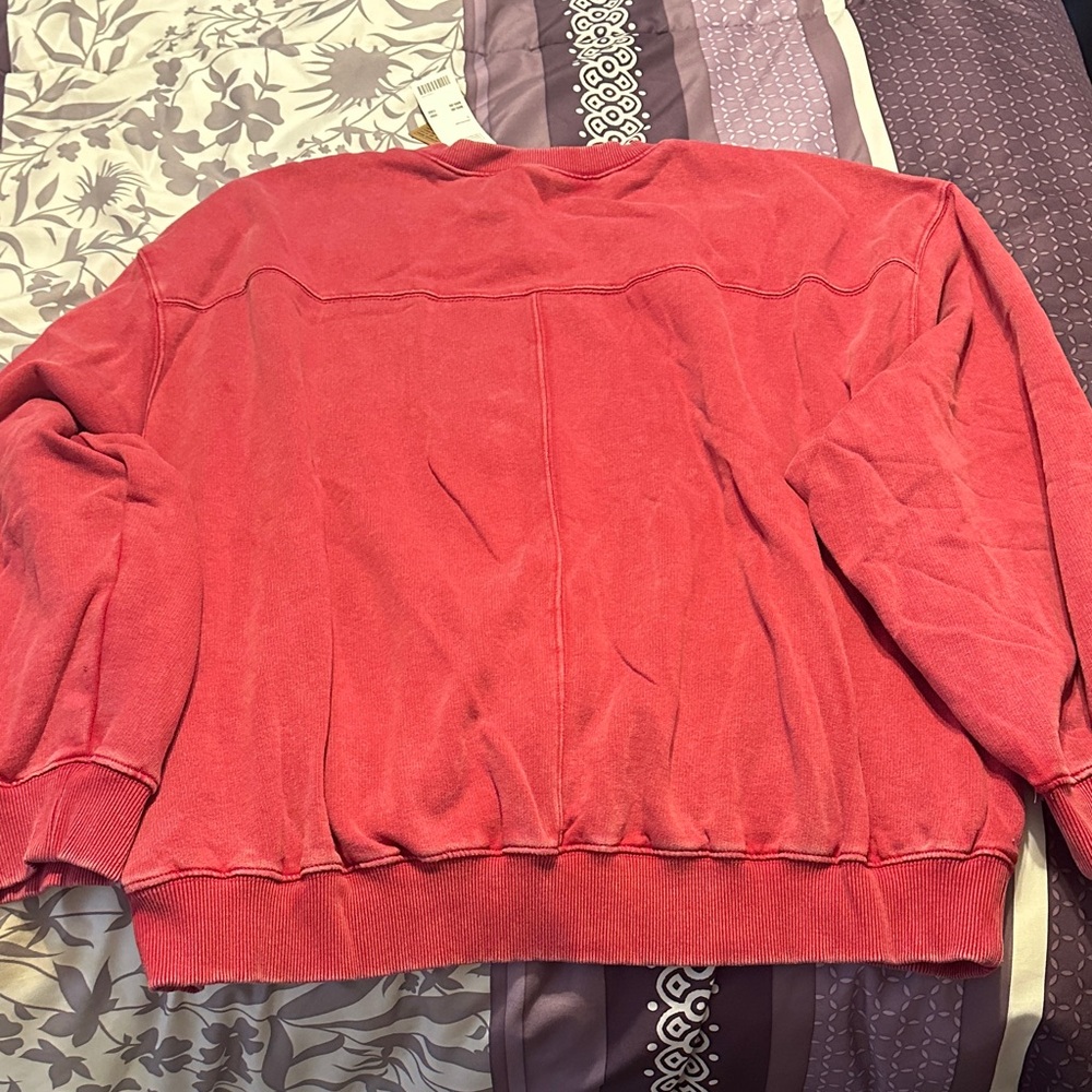 Urban Outfitters Red Graphic Crewneck Sweater - Picture 6 of 6